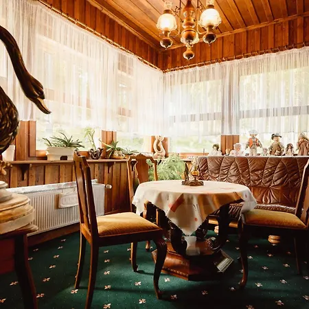 فندق مبيت وإفطار Karpatka 3*